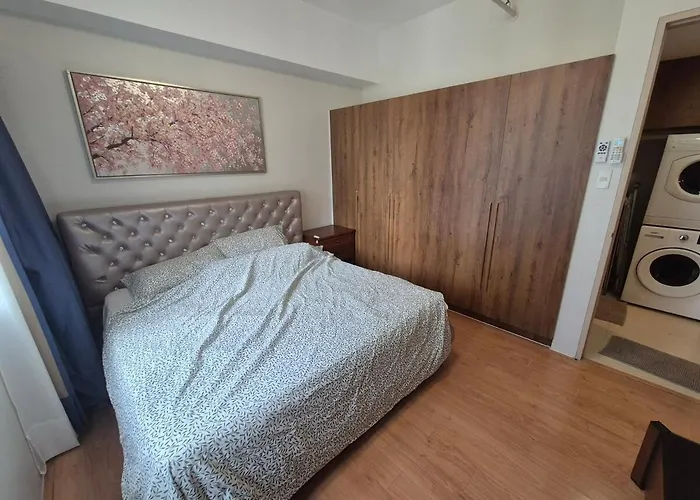 Apartment The Infinity Towers In Bgc -1 Bedroom, 56sqm *